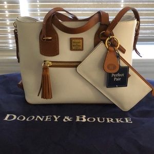 New Dooney and Bourke brand new bag with wallet